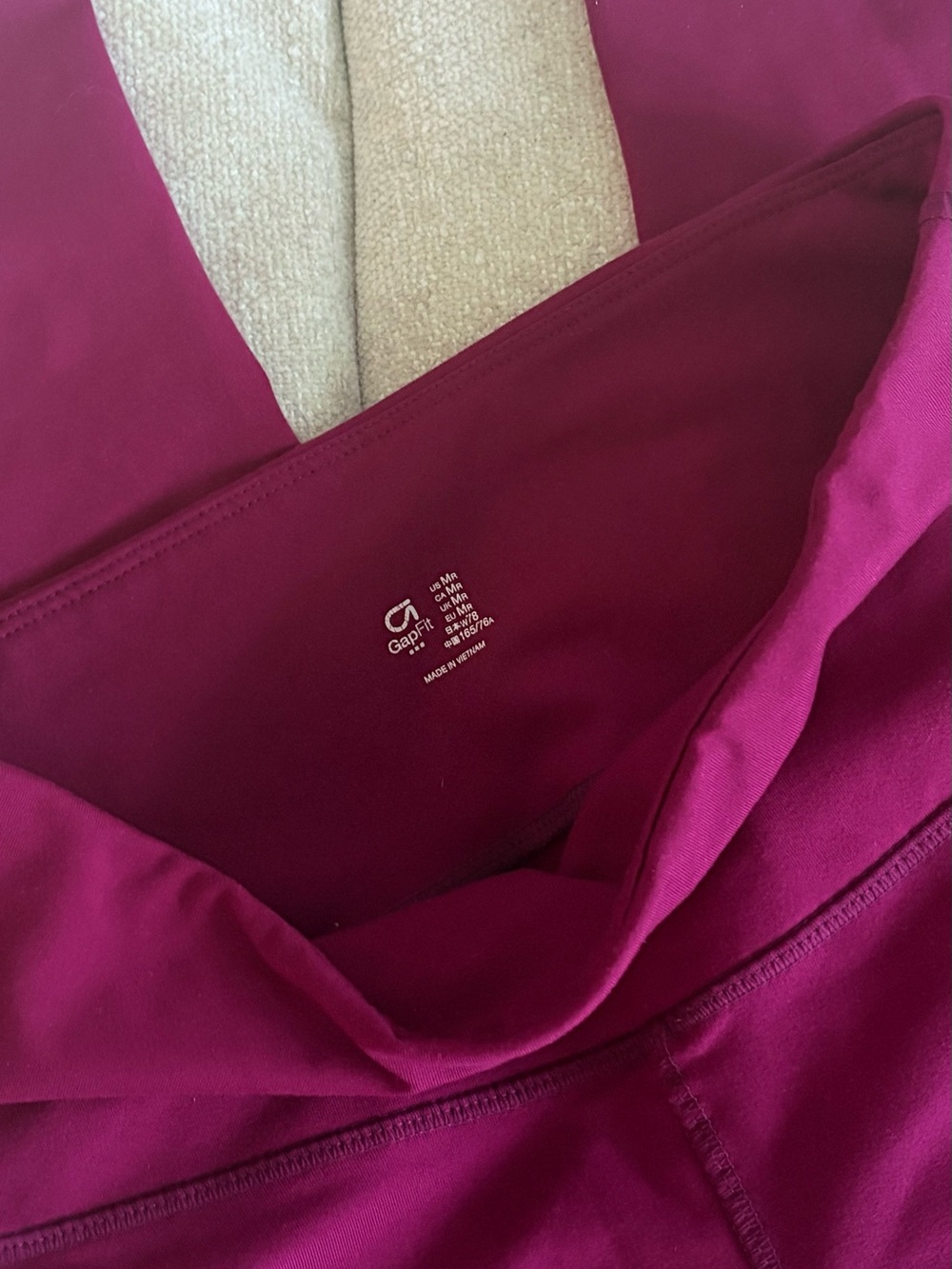 GAP Women's Magenta High-Rise Leggings